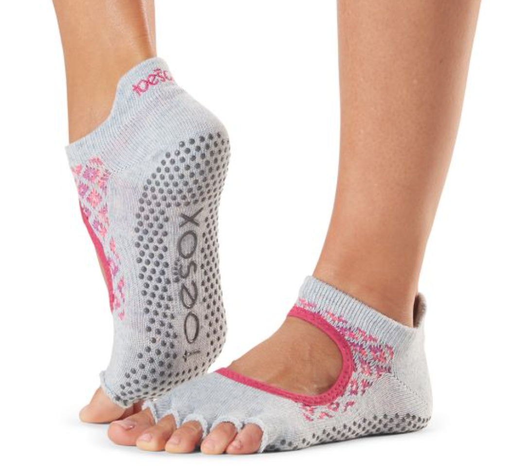 Toesox Organic Elle Grip Half Toe Socks at